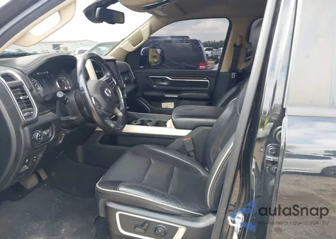 2019 Ram 1500 Laramie 4X4 5'7 Box из США, поврежденный, VIN 1C6SRFJT1KN678165